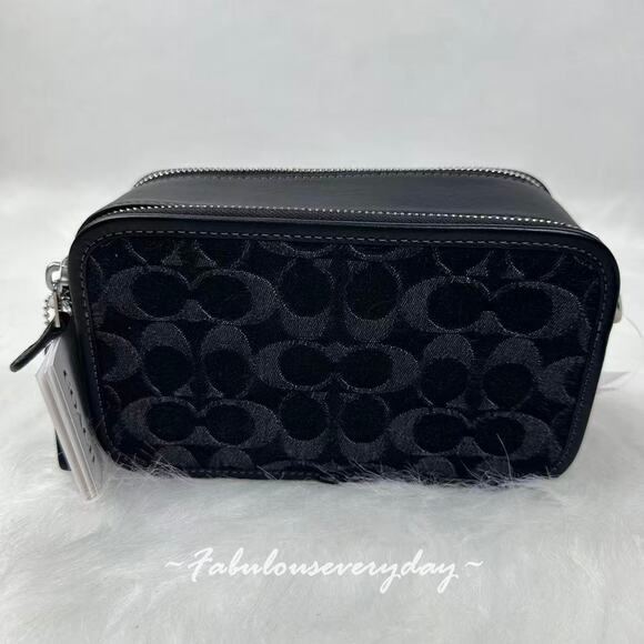 COACH Men's Wyatt Crossbody Bag In Signature Denim/Silver/Black CAJ35 NWT - Picture 4 of 11